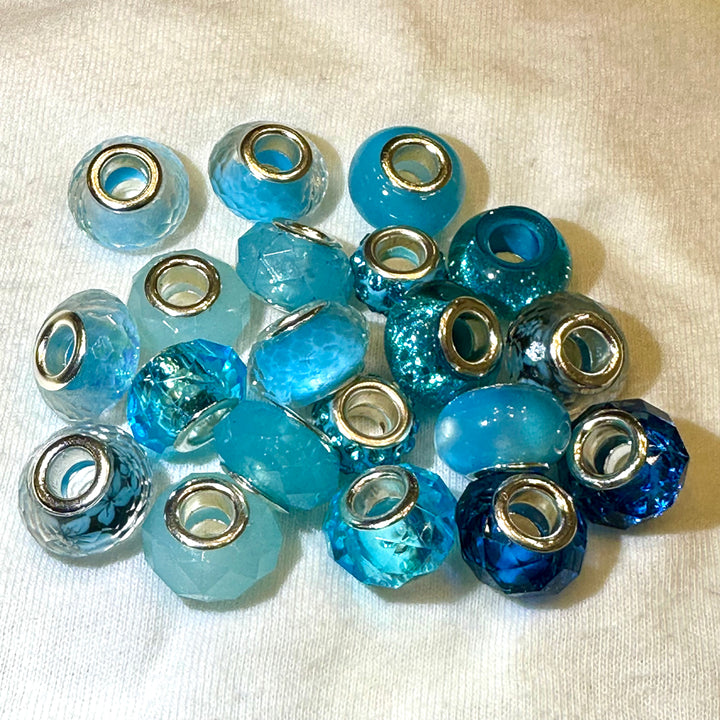 Blue Beads : Shades of Blue